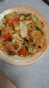 焼きそばぁ〜♪